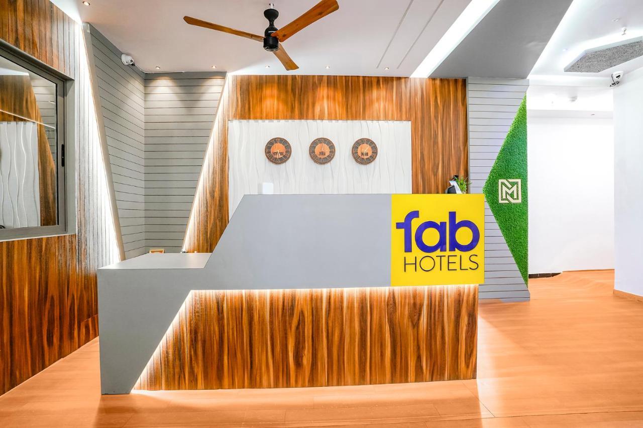 Fabhotel Magnus Surat Bagian luar foto